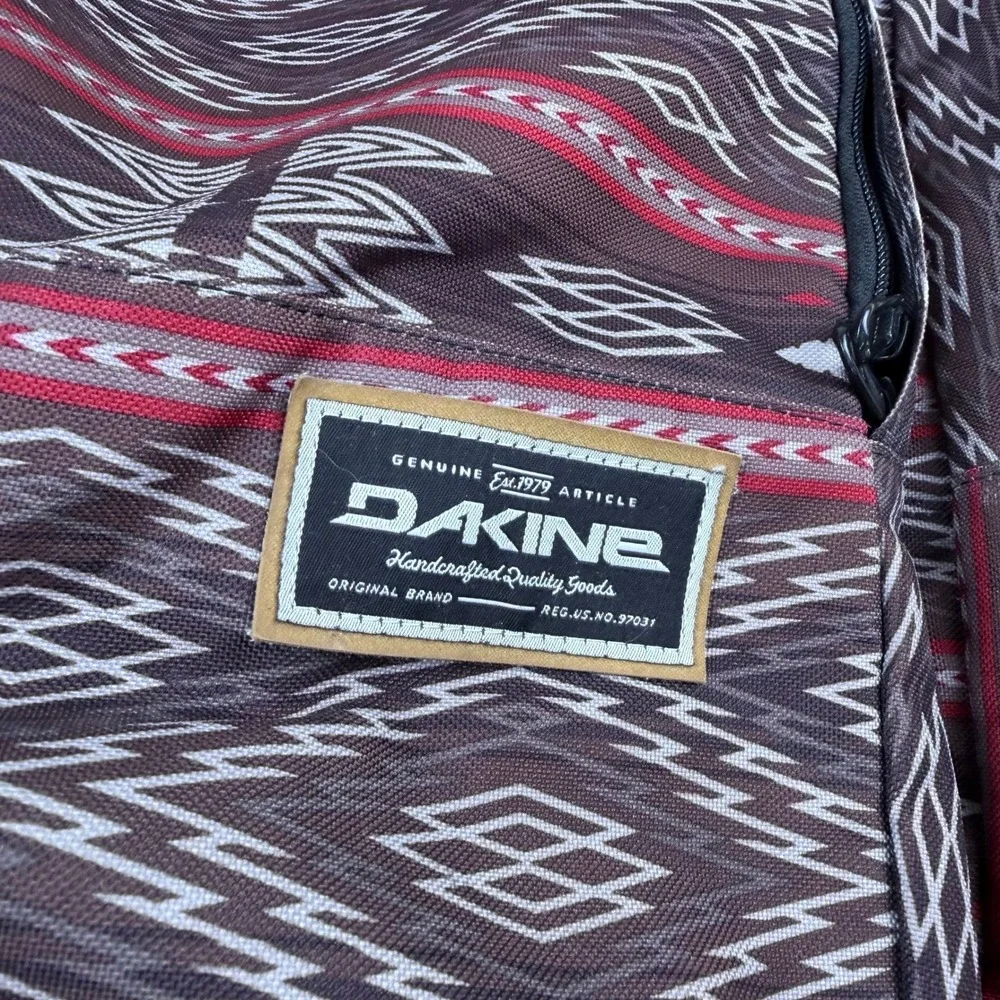 Dakine Southwestern Geometric Print Backpack Brown Red Laptop Sleeve 18in